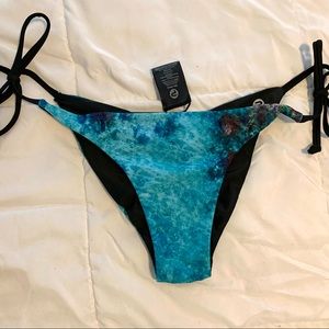 Pelagic Bikini NWT